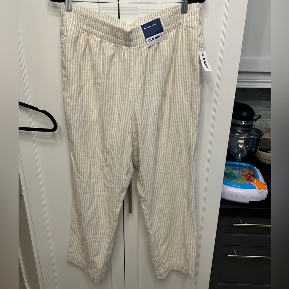 NWT Old Navy Cream Striped Pants